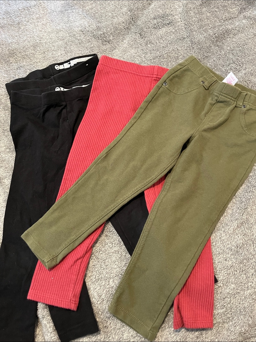 🌻3/$15 Sz 4T/4 Pants Bundle-4 Pair